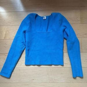 Abercrombie and fitch sweater top